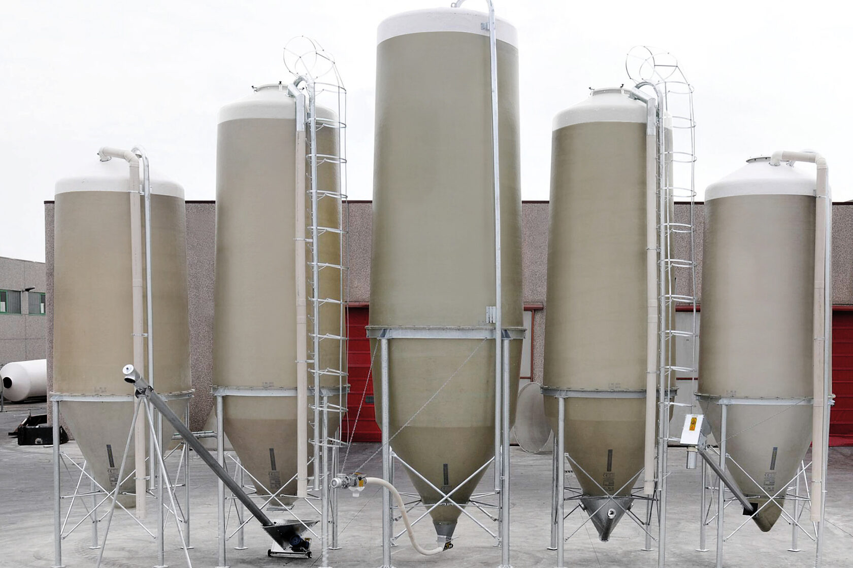 Силосные башни